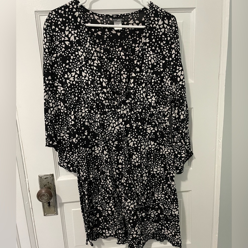 Beach cover up, size large